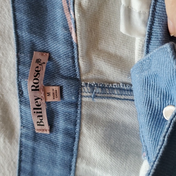 Bailey Rose Blue with Pink Bow Pattern, Wide Leg Sz. M Blue Jeans - Picture 10 of 12